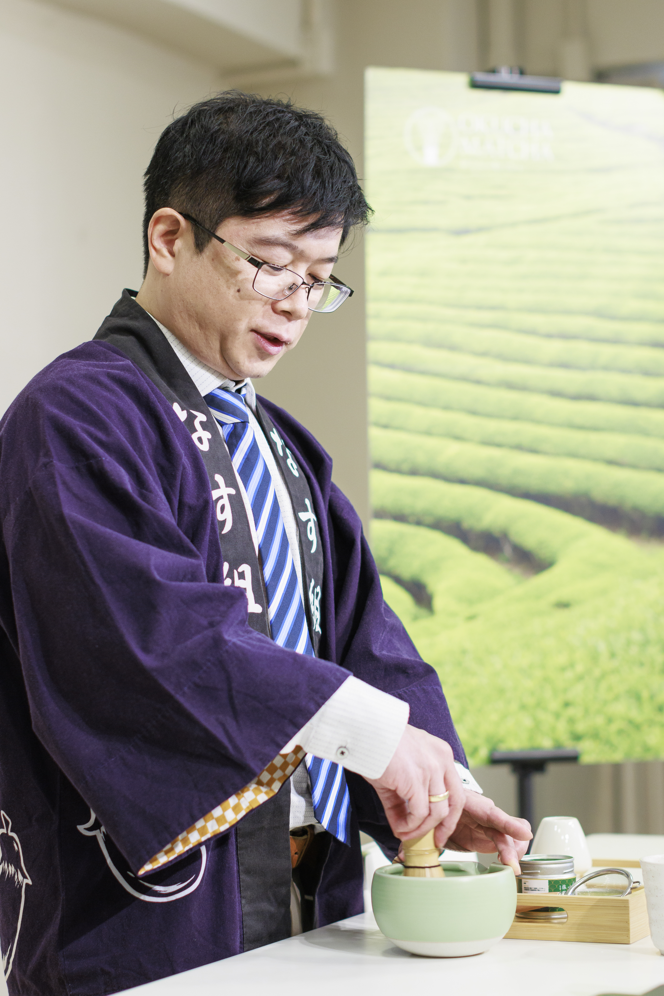 ผู้เชี่ยวชาญด้านชาจากญี่ปุ่น